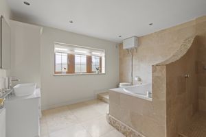 Photo 17- click for photo gallery